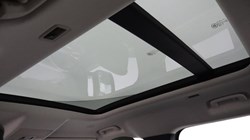 2021 (21) LAND ROVER DEFENDER 3.0 D300 HSE 110 5dr Auto 3467737