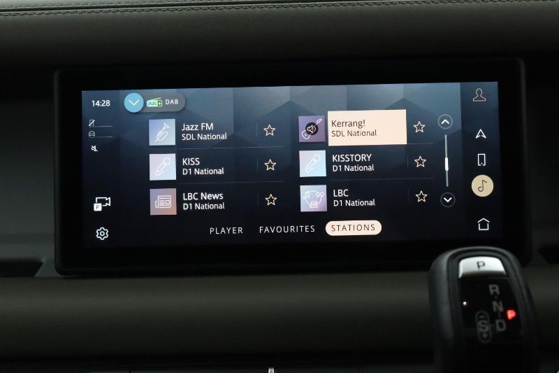 2021 (21) LAND ROVER DEFENDER 3.0 D300 HSE 110 5dr Auto 3467750