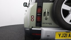 2021 (21) LAND ROVER DEFENDER 3.0 D300 HSE 110 5dr Auto 3467762