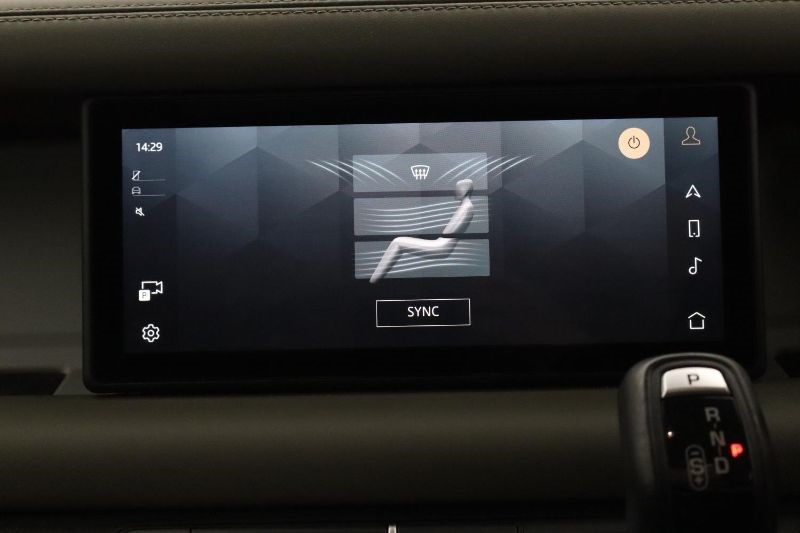 2021 (21) LAND ROVER DEFENDER 3.0 D300 HSE 110 5dr Auto 3467752