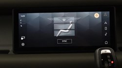 2021 (21) LAND ROVER DEFENDER 3.0 D300 HSE 110 5dr Auto 3467752