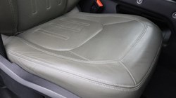 2021 (21) LAND ROVER DEFENDER 3.0 D300 HSE 110 5dr Auto 3467742