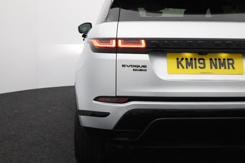 2019 (19) LAND ROVER RANGE ROVER EVOQUE 2.0 D180 R-Dynamic HSE 5dr Auto 3470310