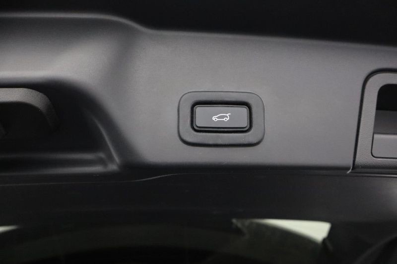 2019 (19) LAND ROVER RANGE ROVER EVOQUE 2.0 D180 R-Dynamic HSE 5dr Auto 3470307