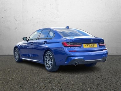 2021 (71) BMW 3 SERIES 318i M Sport 4dr Step Auto