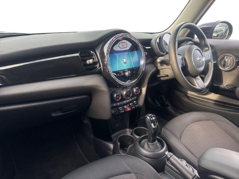 2022 (72) MINI HATCHBACK 1.5 Cooper Classic 3dr Auto 5902423