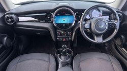 2022 (72) MINI HATCHBACK 1.5 Cooper Classic 3dr Auto 5902420