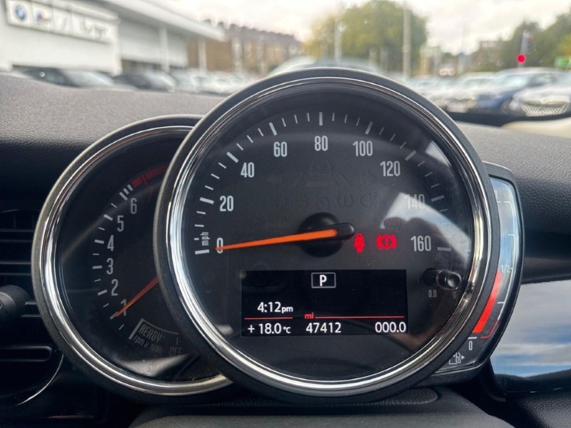 2022 (72) MINI HATCHBACK 1.5 Cooper Classic 3dr Auto 5902425