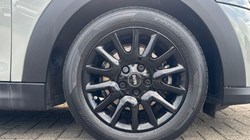 2022 (72) MINI HATCHBACK 1.5 Cooper Classic 3dr Auto 5902430