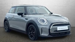 2022 (72) MINI HATCHBACK 1.5 Cooper Classic 3dr Auto 5902417