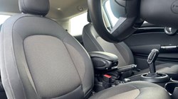 2022 (72) MINI HATCHBACK 1.5 Cooper Classic 3dr Auto 5902427