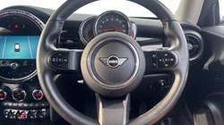 2022 (72) MINI HATCHBACK 1.5 Cooper Classic 3dr Auto 5902421