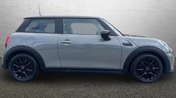 2022 (72) MINI HATCHBACK 1.5 Cooper Classic 3dr Auto 5902419