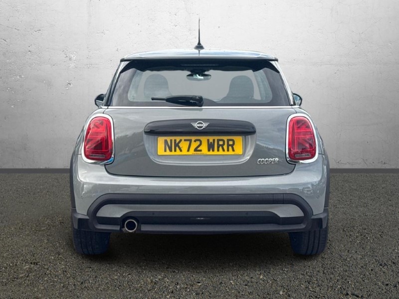 2022 (72) MINI HATCHBACK 1.5 Cooper Classic 3dr Auto 5902431