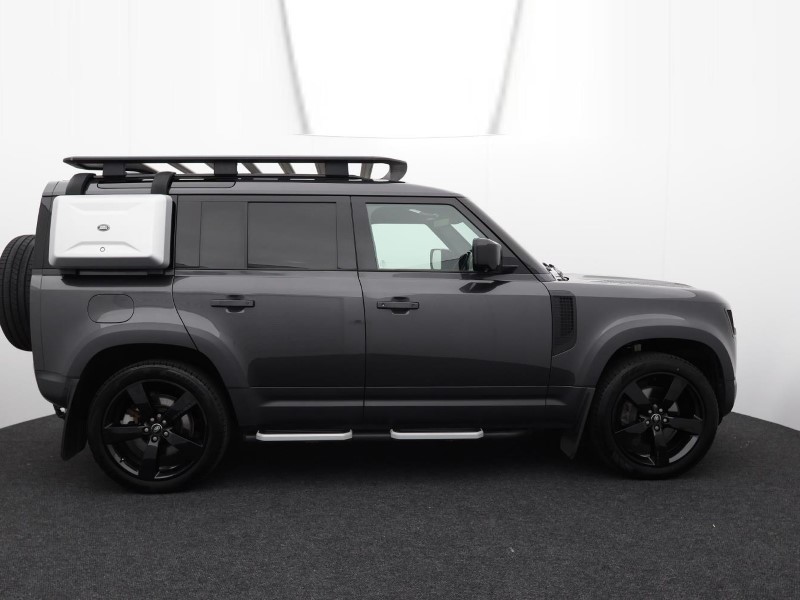 2022 (22) LAND ROVER COMMERCIAL DEFENDER 3.0 D250 Hard Top SE Auto 3511583