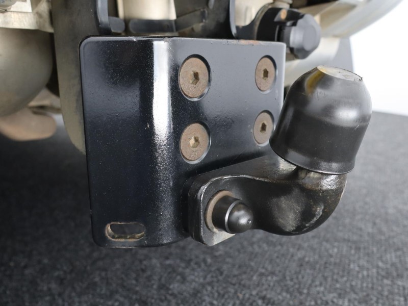 2022 (22) LAND ROVER COMMERCIAL DEFENDER 3.0 D250 Hard Top SE Auto 3511631