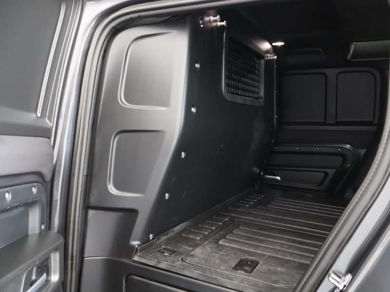 2022 (22) LAND ROVER COMMERCIAL DEFENDER 3.0 D250 Hard Top SE Auto 3511588