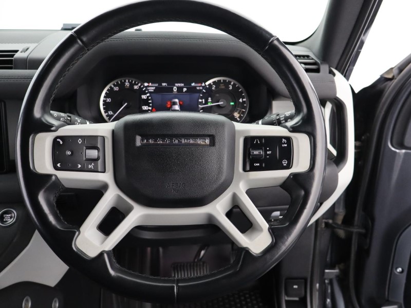 2022 (22) LAND ROVER COMMERCIAL DEFENDER 3.0 D250 Hard Top SE Auto 3511599