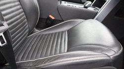 2021 (71) LAND ROVER COMMERCIAL DISCOVERY 3.0 D300 HSE Commercial Auto 3531311