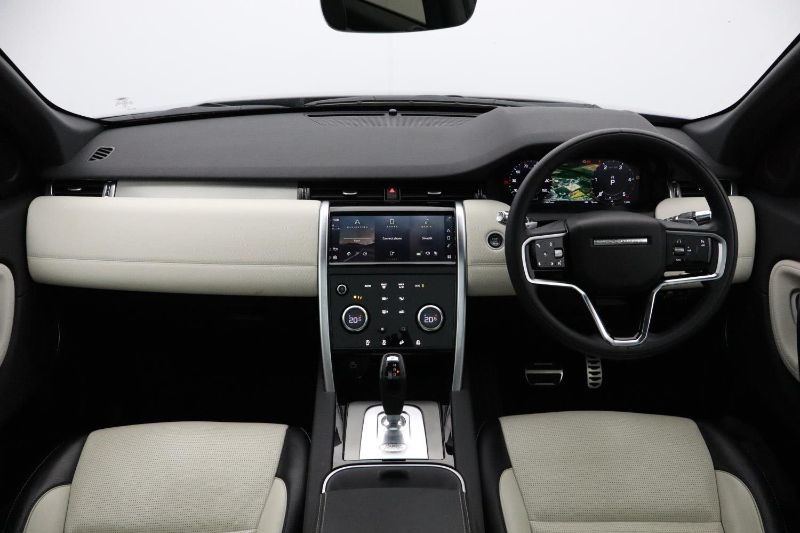 2021 (21) LAND ROVER DISCOVERY SPORT 2.0 D165 R-Dynamic SE 5dr Auto 3496228