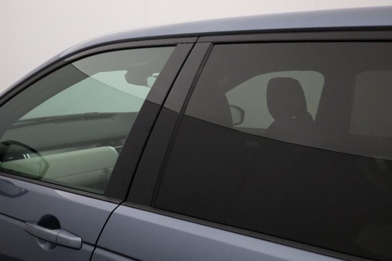 2021 (21) LAND ROVER DISCOVERY SPORT 2.0 D165 R-Dynamic SE 5dr Auto 3496220