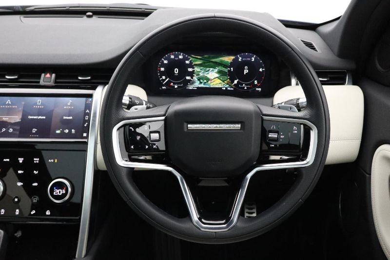 2021 (21) LAND ROVER DISCOVERY SPORT 2.0 D165 R-Dynamic SE 5dr Auto 3496227