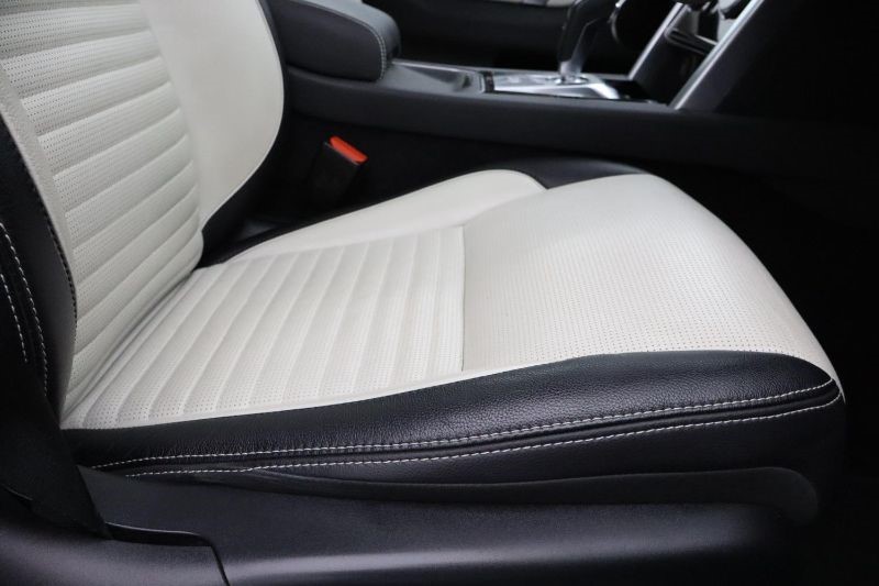 2021 (21) LAND ROVER DISCOVERY SPORT 2.0 D165 R-Dynamic SE 5dr Auto 3496198