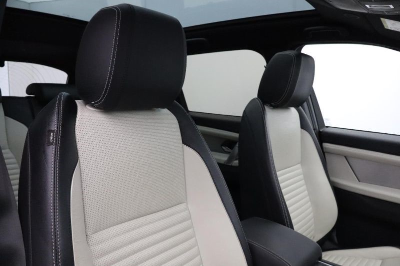 2021 (21) LAND ROVER DISCOVERY SPORT 2.0 D165 R-Dynamic SE 5dr Auto 3496199