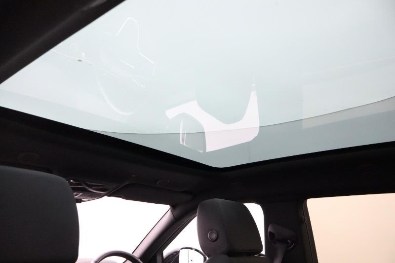 2022 (22) LAND ROVER RANGE ROVER EVOQUE 2.0 D200 R-Dynamic S 5dr Auto 3536050