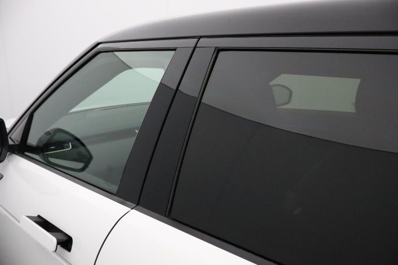 2022 (22) LAND ROVER RANGE ROVER EVOQUE 2.0 D200 R-Dynamic S 5dr Auto 3536072