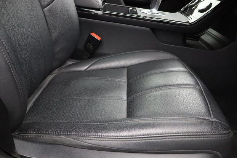 2022 (22) LAND ROVER RANGE ROVER EVOQUE 2.0 D200 R-Dynamic S 5dr Auto 3536055