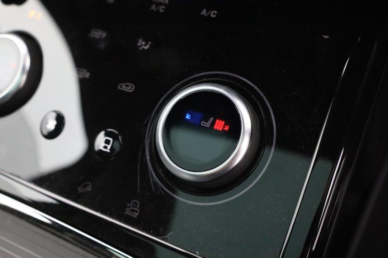 2022 (22) LAND ROVER RANGE ROVER EVOQUE 2.0 D200 R-Dynamic S 5dr Auto 3536062