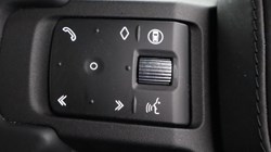 2024 (24) LAND ROVER DEFENDER 3.0 D300 Outbound 130 5dr Auto 3570622