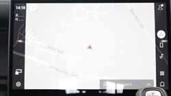 2024 (24) LAND ROVER DEFENDER 3.0 D300 Outbound 130 5dr Auto 3570628