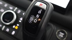 2024 (24) LAND ROVER DEFENDER 3.0 D300 Outbound 130 5dr Auto 3570624