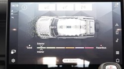 2024 (24) LAND ROVER DEFENDER 3.0 D300 Outbound 130 5dr Auto 3570633