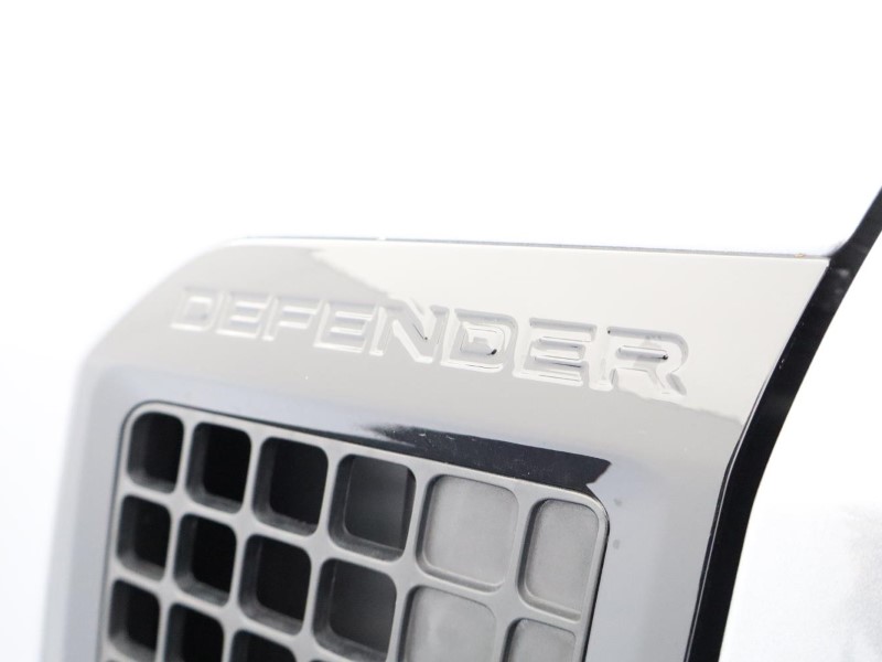 2024 (24) LAND ROVER DEFENDER 3.0 D300 Outbound 130 5dr Auto 3570643