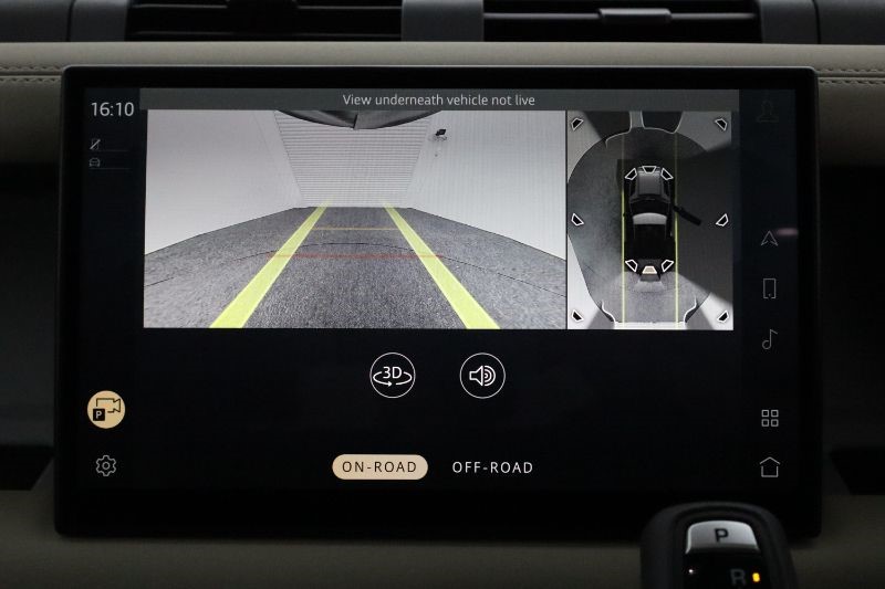 2024 (24) LAND ROVER DEFENDER 3.0 D300 X-Dynamic HSE 90 3dr Auto [6 seat] 3531698