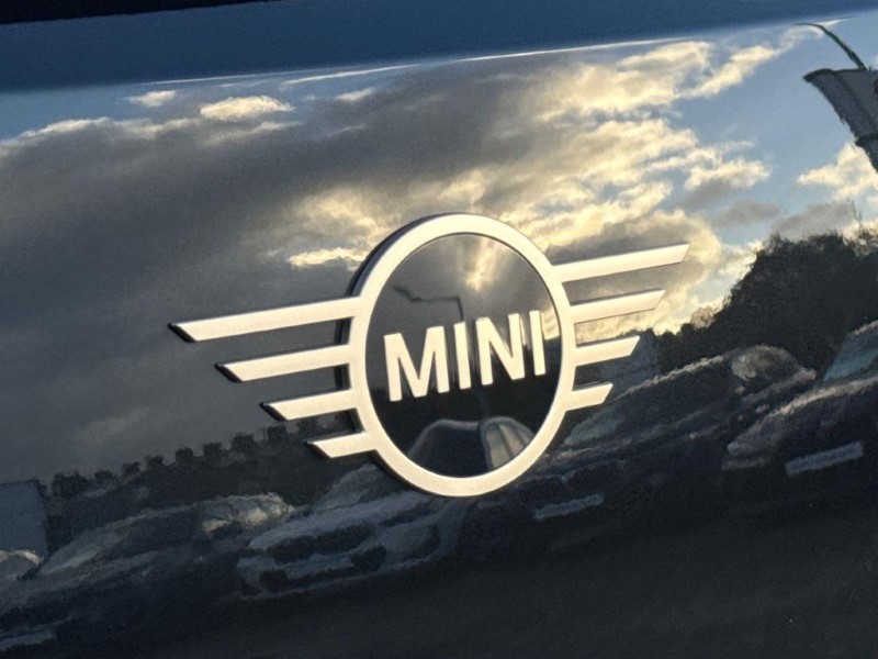 2026 (26) MINI COUNTRYMAN 150kW E Monochrome 66kWh 5dr Auto 5930683