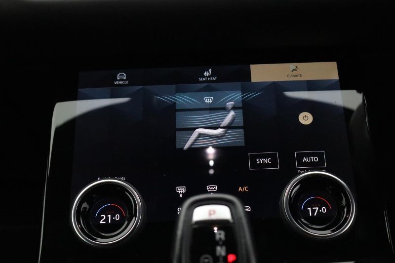 2021 (21) LAND ROVER RANGE ROVER EVOQUE 1.5 P300e R-Dynamic SE 5dr Auto 3543048