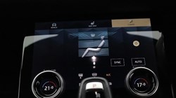 2021 (21) LAND ROVER RANGE ROVER EVOQUE 1.5 P300e R-Dynamic SE 5dr Auto 3543048