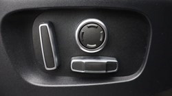 2021 (21) LAND ROVER RANGE ROVER EVOQUE 1.5 P300e R-Dynamic SE 5dr Auto 3543037