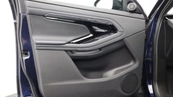 2021 (21) LAND ROVER RANGE ROVER EVOQUE 1.5 P300e R-Dynamic SE 5dr Auto 3543033