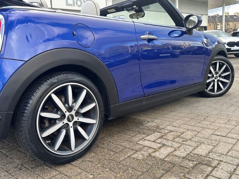 2020 (70) MINI CONVERTIBLE 1.5 Cooper Exclusive II 2dr Auto 5934590