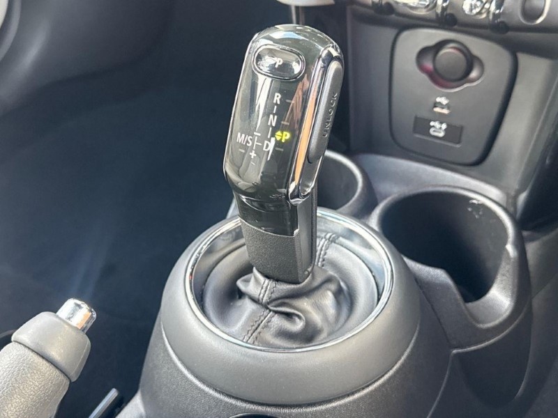 2020 (70) MINI CONVERTIBLE 1.5 Cooper Exclusive II 2dr Auto 5934576