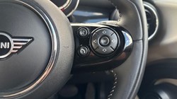 2020 (70) MINI CONVERTIBLE 1.5 Cooper Exclusive II 2dr Auto 5934562