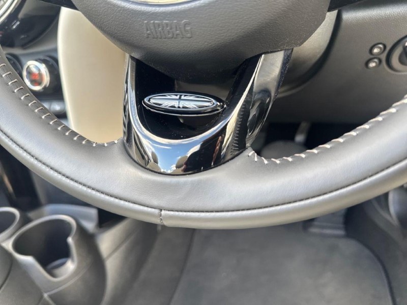 2020 (70) MINI CONVERTIBLE 1.5 Cooper Exclusive II 2dr Auto 5934579
