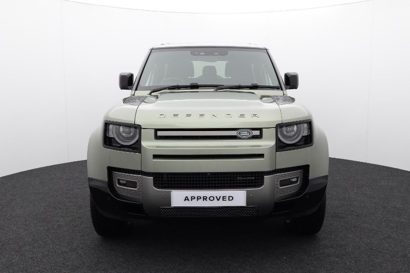 2023 (23) LAND ROVER DEFENDER 3.0 D250 X-Dynamic SE 90 3dr Auto 3539122