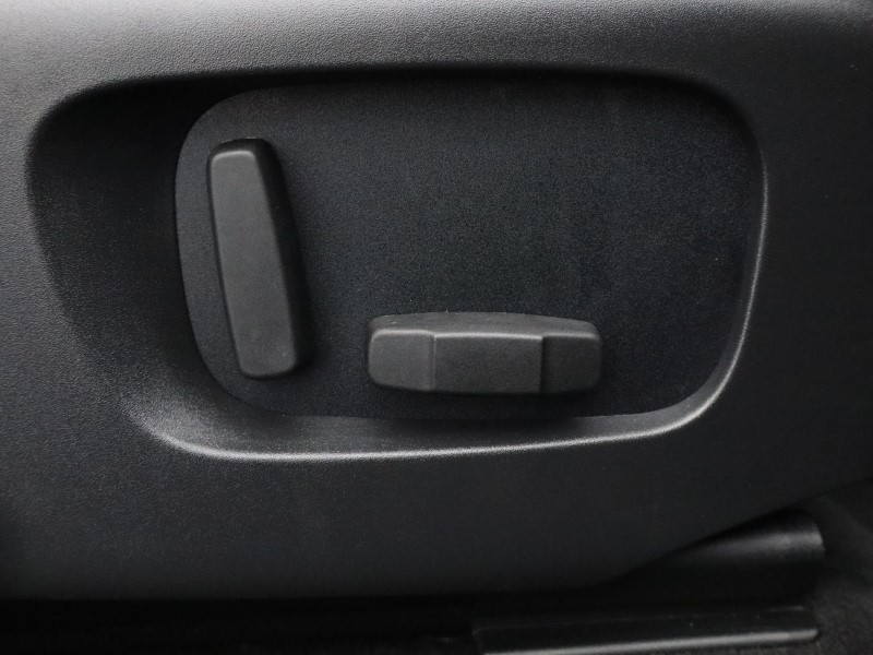 2019 (69) LAND ROVER RANGE ROVER EVOQUE 2.0 D180 S 5dr Auto 3570567