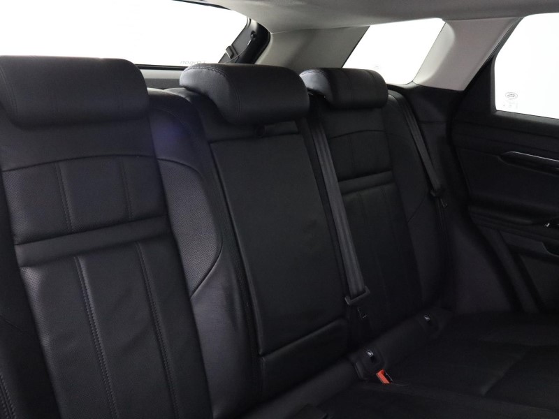 2019 (69) LAND ROVER RANGE ROVER EVOQUE 2.0 D180 S 5dr Auto 3570588